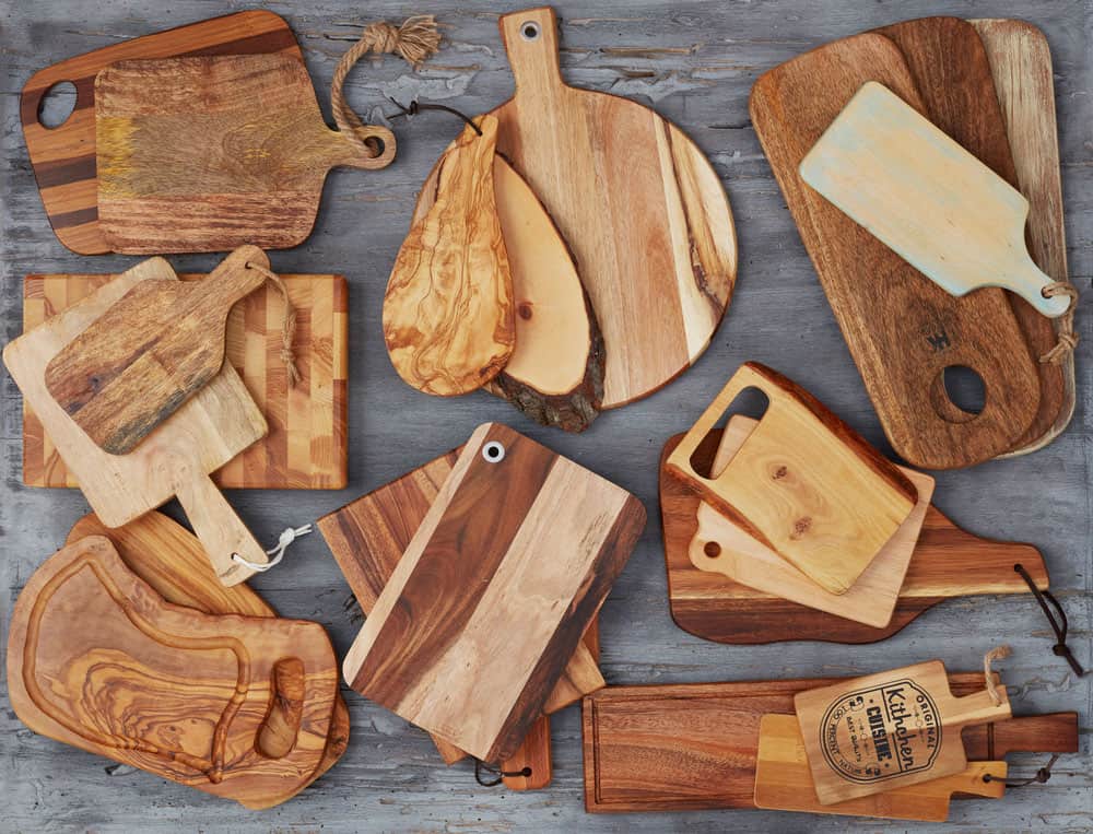 all sizes of cutting boards